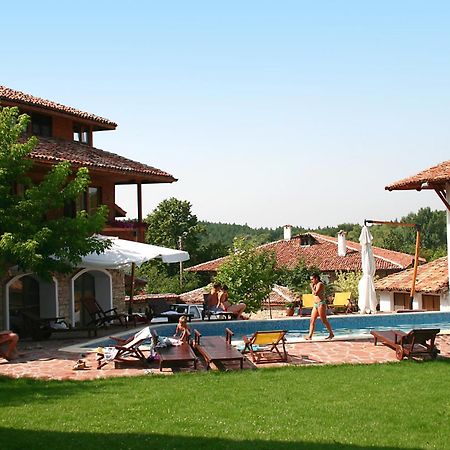 Hotel Izvora - Garden Retreat Arbanasi Bagian luar foto