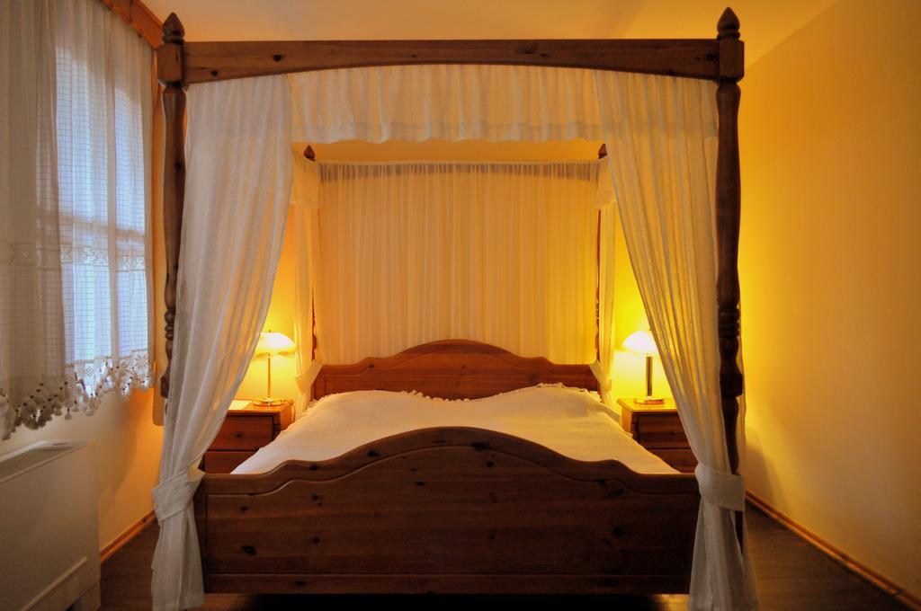 Hotel Izvora - Garden Retreat Arbanasi Bagian luar foto