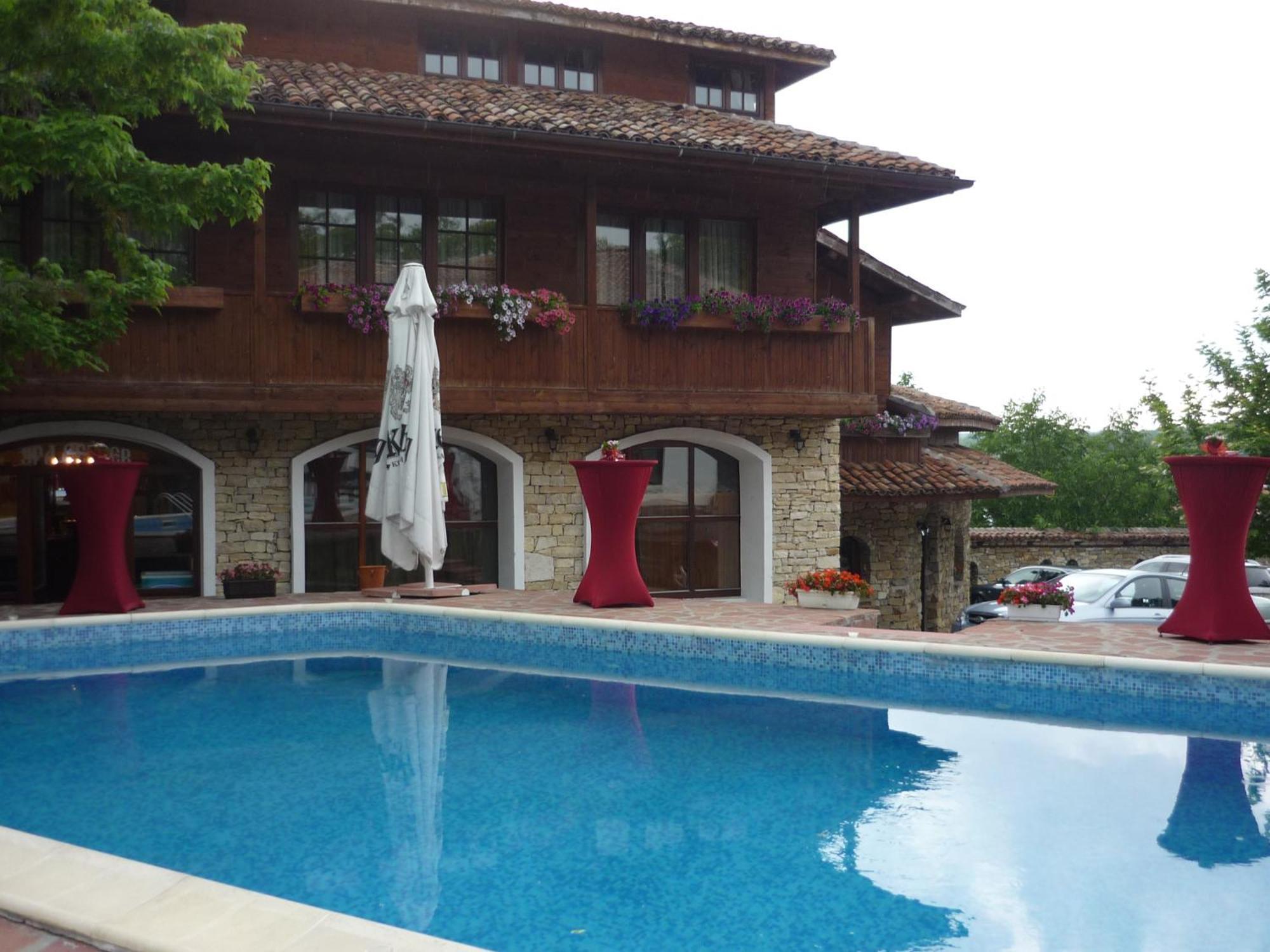 Hotel Izvora - Garden Retreat Arbanasi Bagian luar foto