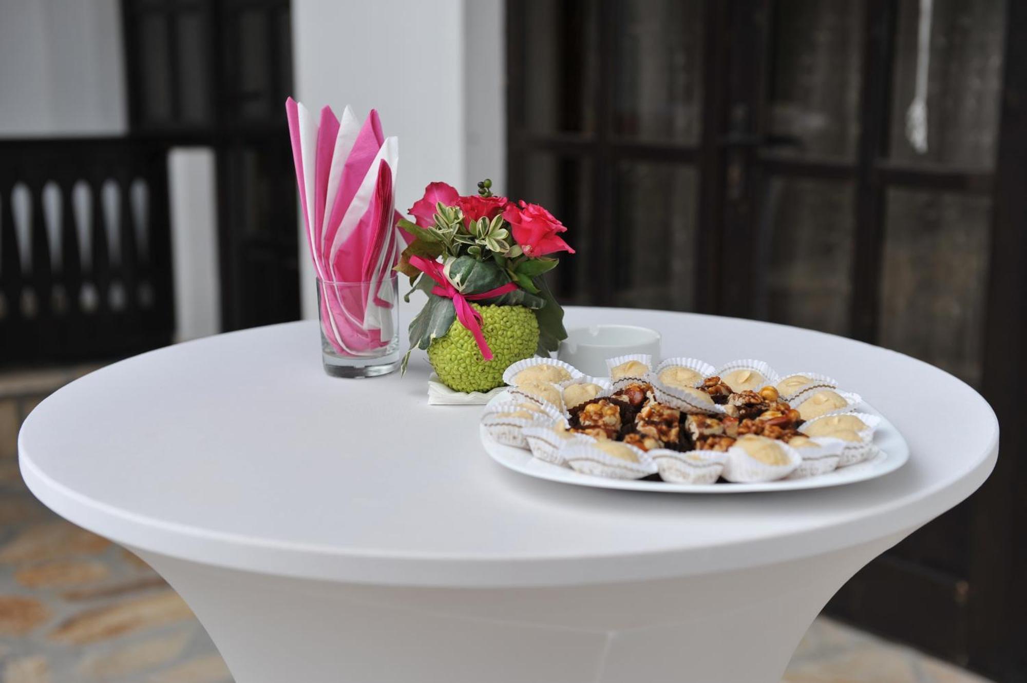 Hotel Izvora - Garden Retreat Arbanasi Bagian luar foto