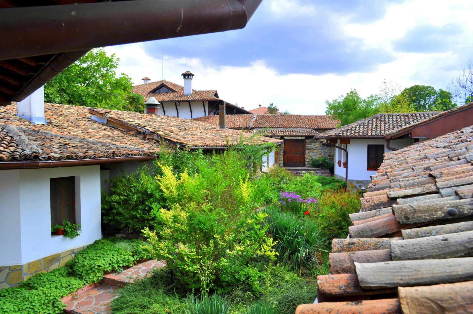 Hotel Izvora - Garden Retreat Arbanasi Bagian luar foto