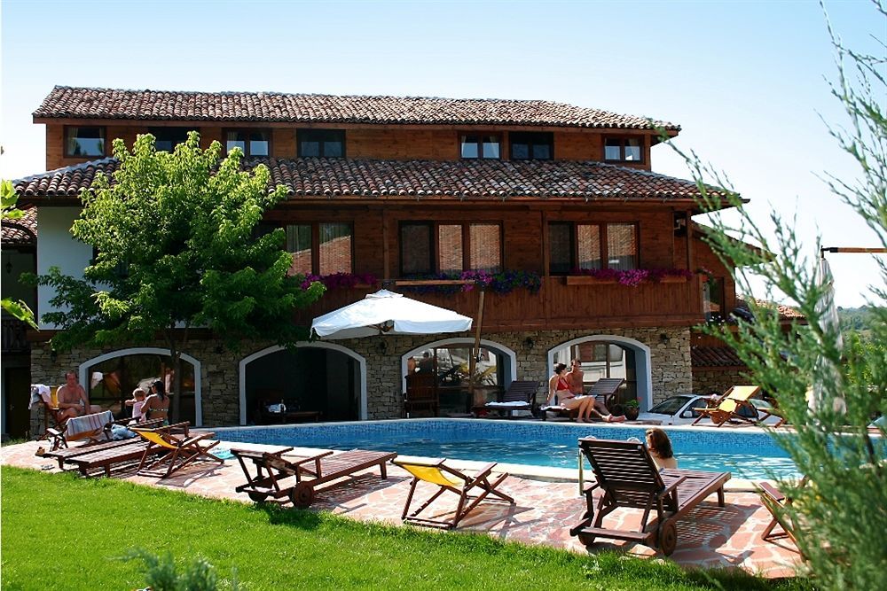 Hotel Izvora - Garden Retreat Arbanasi Bagian luar foto