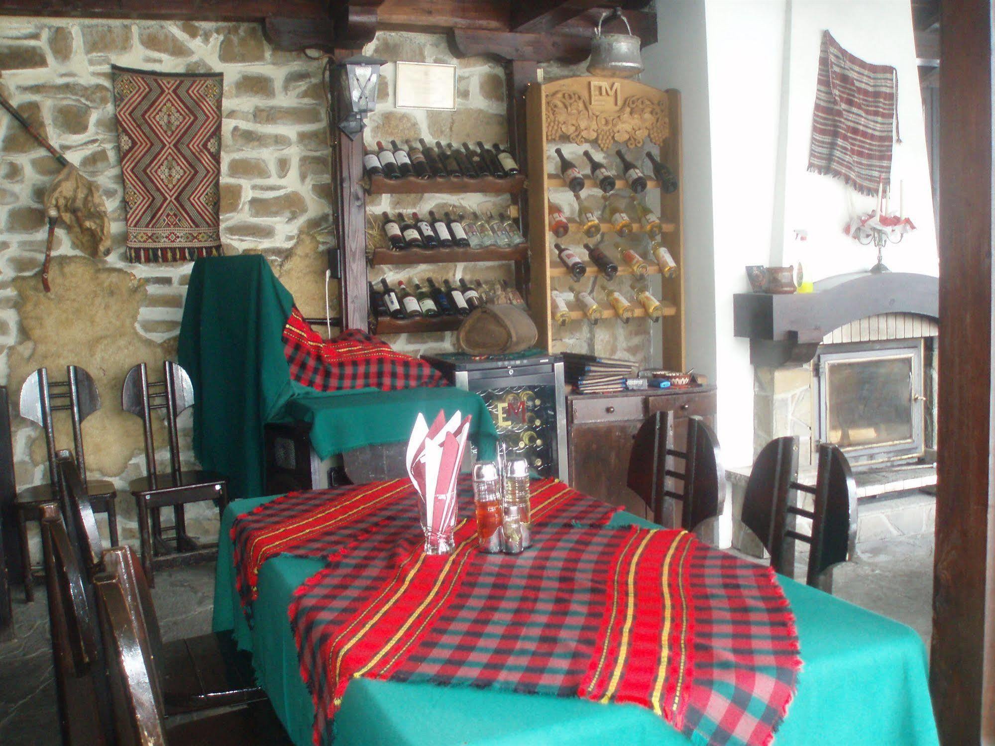 Hotel Izvora - Garden Retreat Arbanasi Bagian luar foto