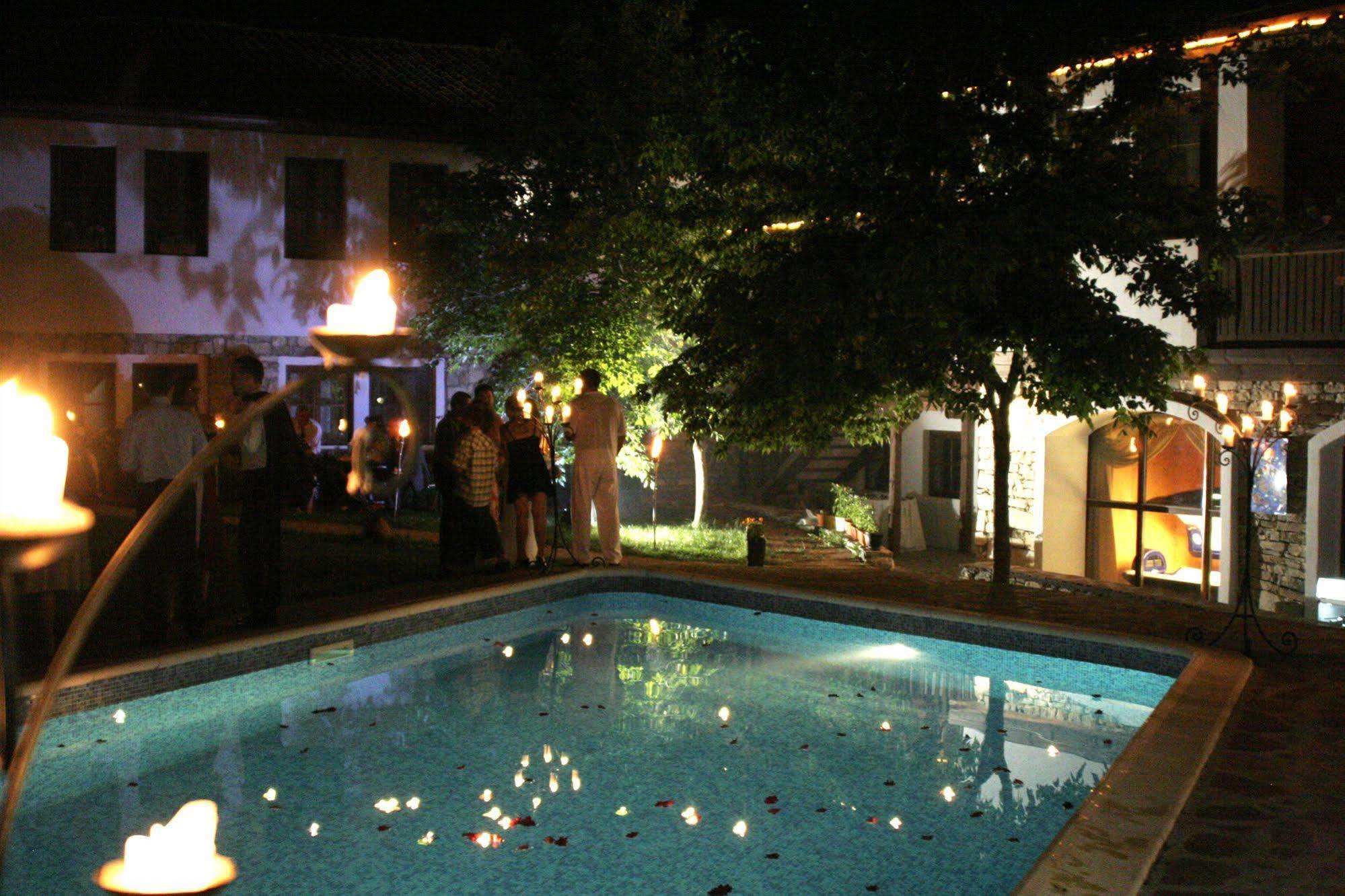 Hotel Izvora - Garden Retreat Arbanasi Bagian luar foto