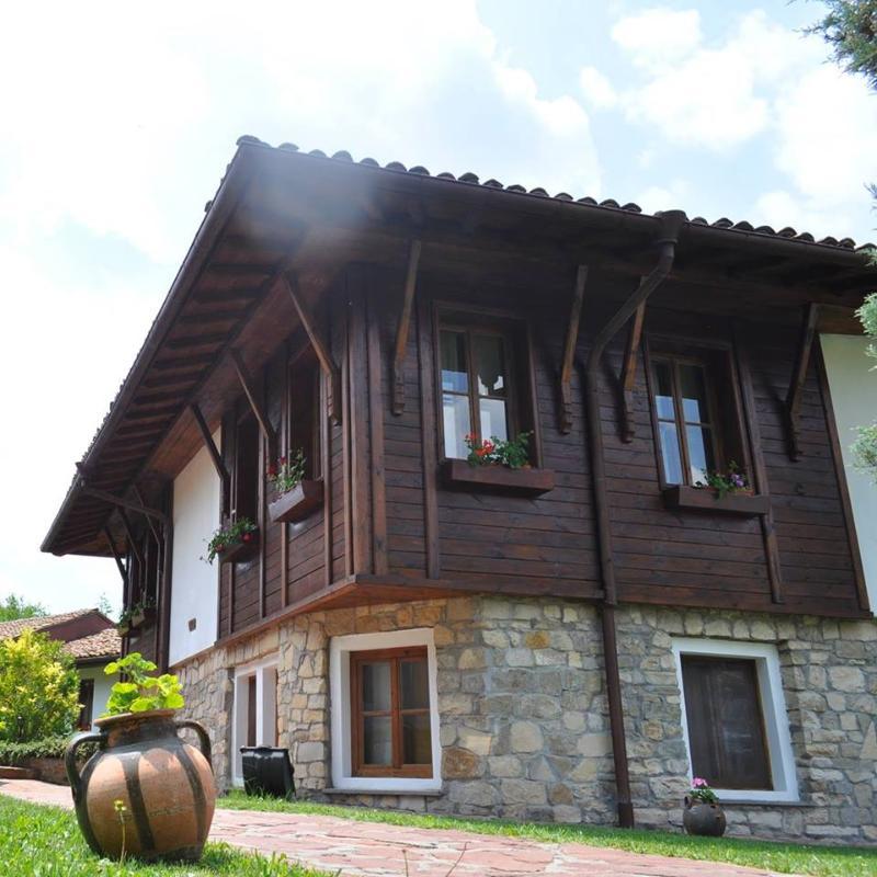 Hotel Izvora - Garden Retreat Arbanasi Bagian luar foto